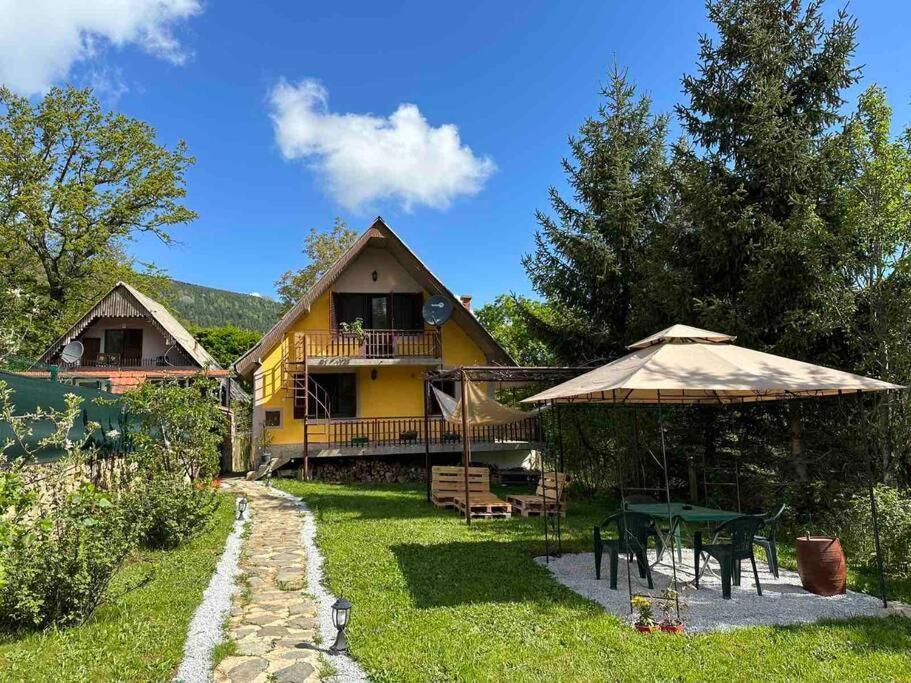 Cosy Mountain Villa In Nizepole Bitola Eksteriør billede