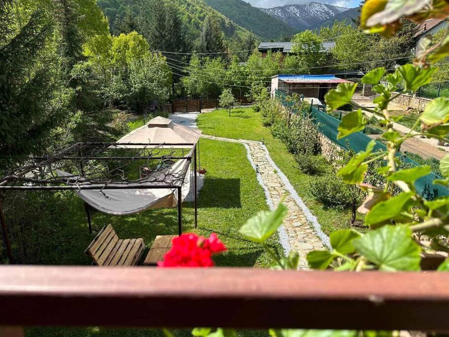 Cosy Mountain Villa In Nizepole Bitola Eksteriør billede
